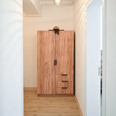 Lalublack Sea Infinity Pools