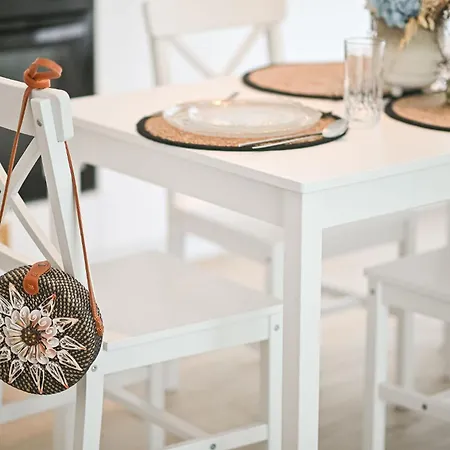 Apartment Lalublack Sea Infinity Pools