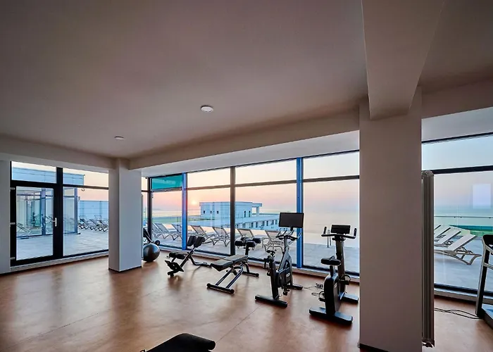 Lalublack Sea Infinity Pools Apartment Mamaia