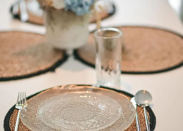 Lalublack Sea Infinity Pools Mamaia