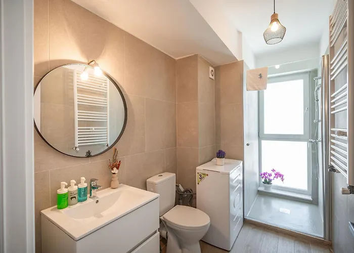 Lalublack Sea Infinity Pools Apartment